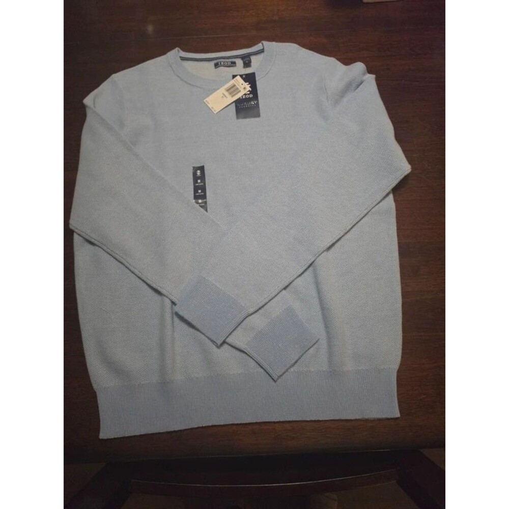 NWT Izod Luxury Classics crewneck sweater light blue, M